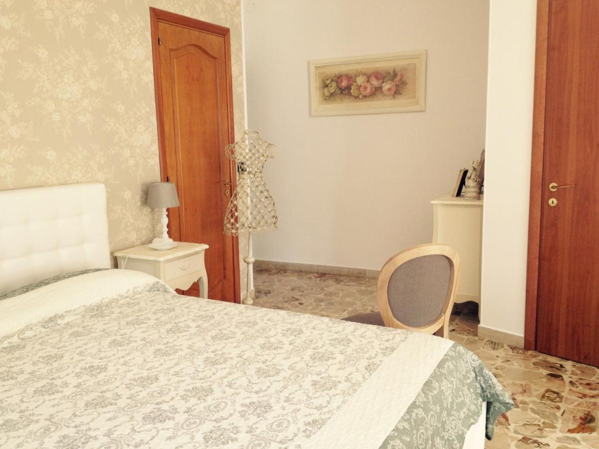 Il Piccolo Attico Bed & Breakfast Caltagirone Exterior photo