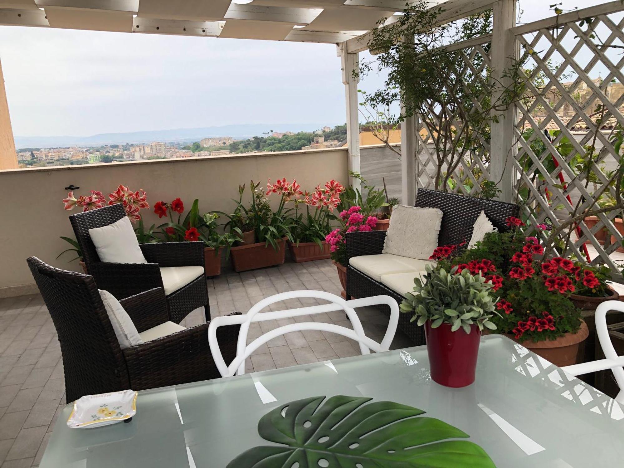 Il Piccolo Attico Bed & Breakfast Caltagirone Exterior photo
