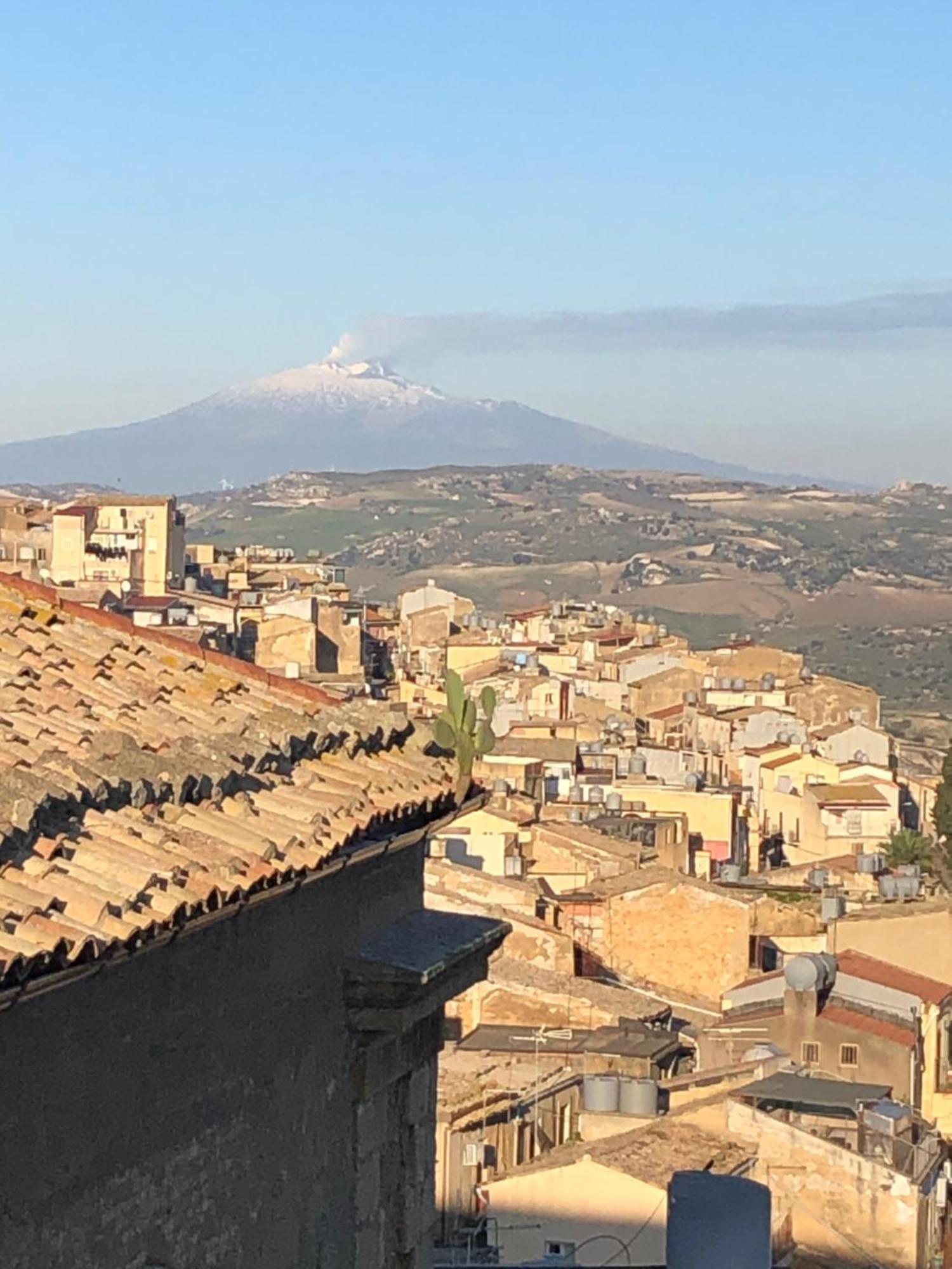 Il Piccolo Attico Bed & Breakfast Caltagirone Exterior photo