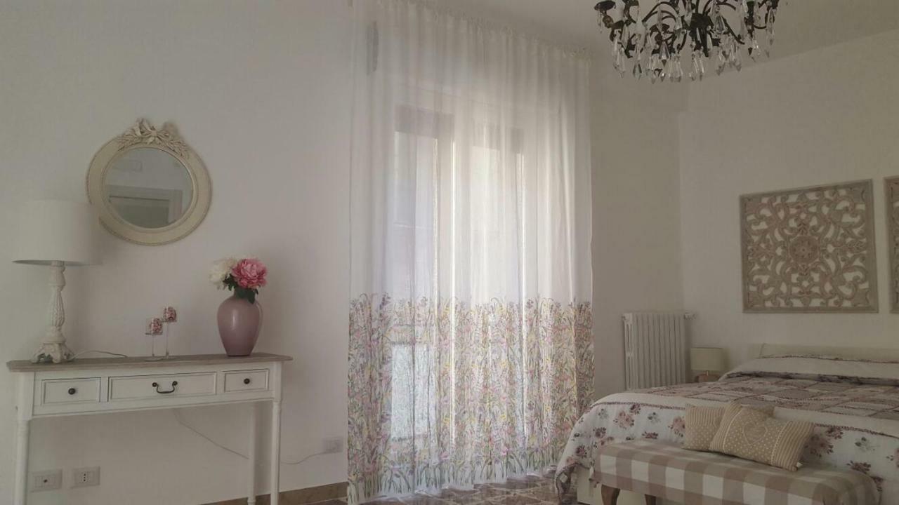 Il Piccolo Attico Bed & Breakfast Caltagirone Exterior photo