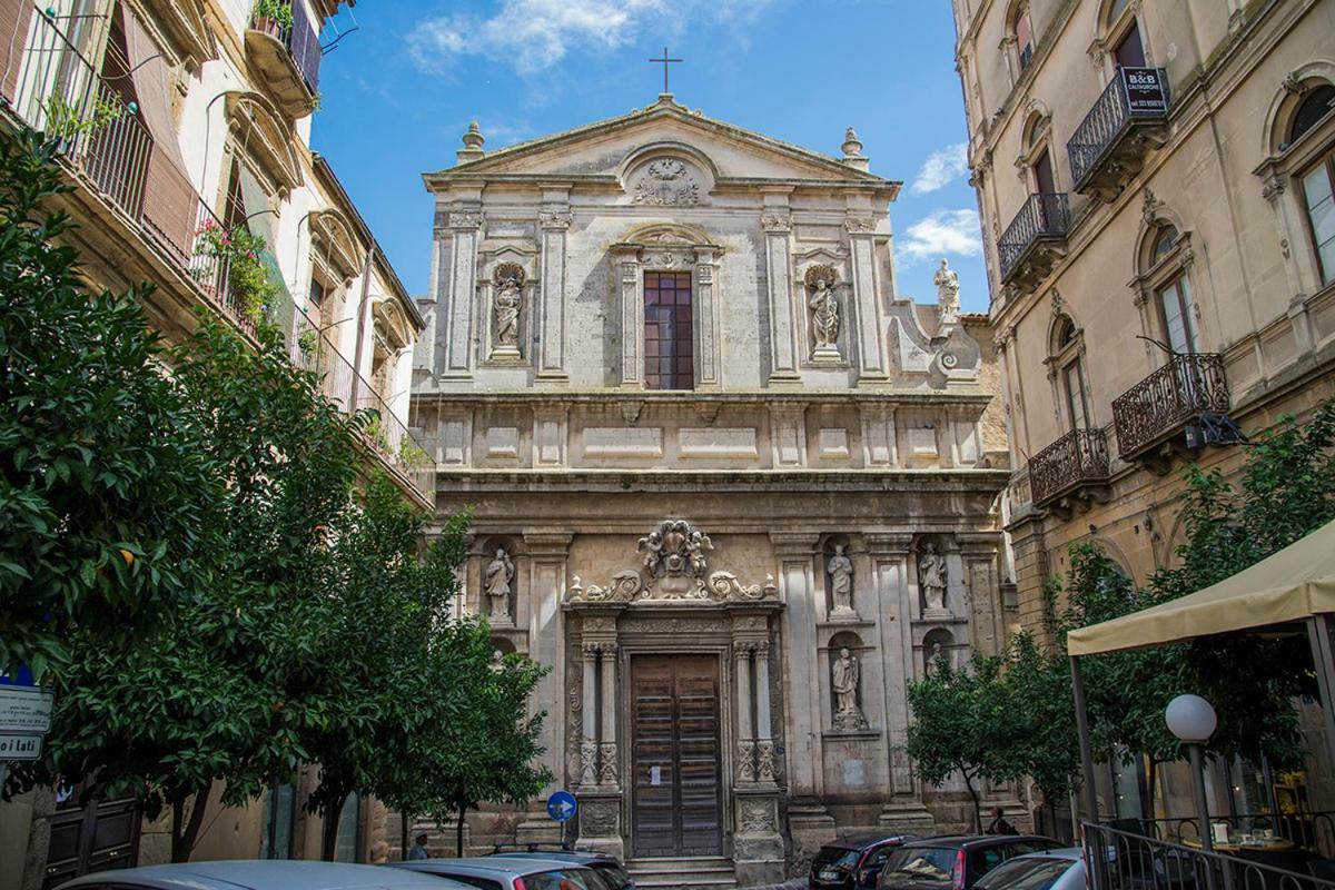 Il Piccolo Attico Bed & Breakfast Caltagirone Exterior photo