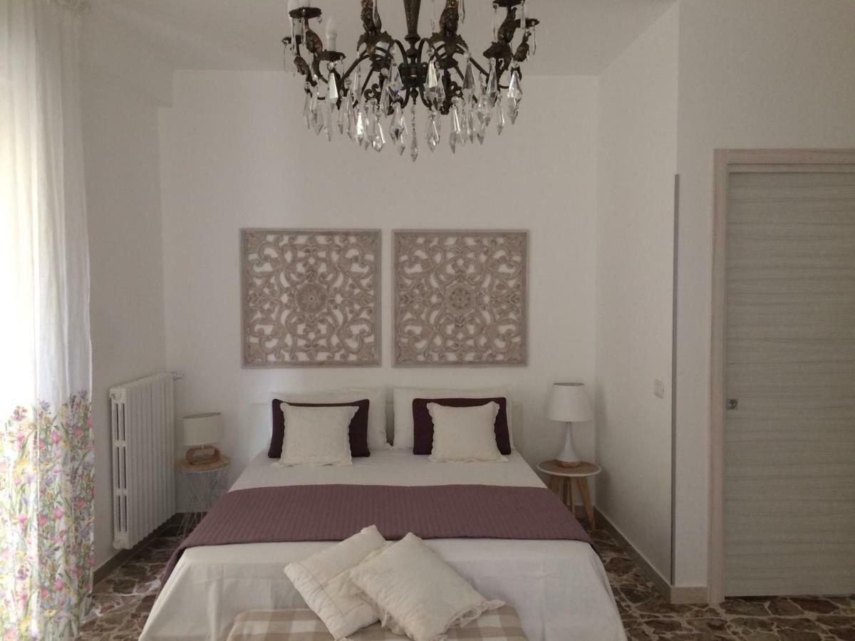 Il Piccolo Attico Bed & Breakfast Caltagirone Exterior photo